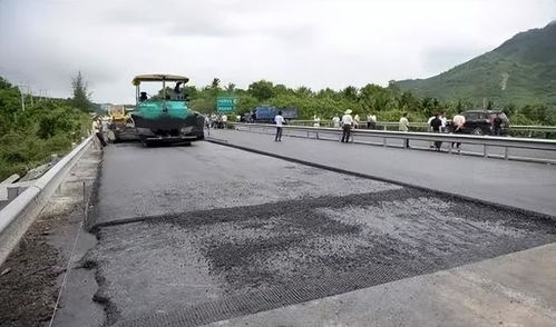 迷信貪官斂財(cái)6000萬,國家運(yùn)動員給他當(dāng)陪練,被抓前還找大師算卦